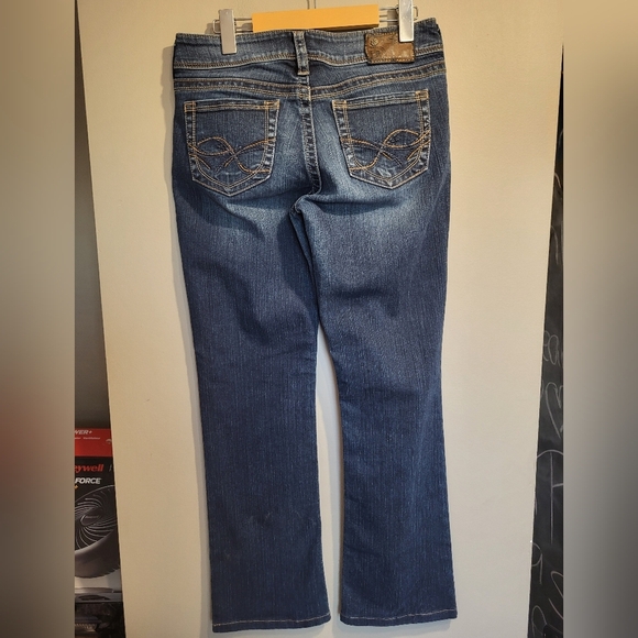 Silver Jeans Suki Bootcut, Size 29 - Picture 3 of 8
